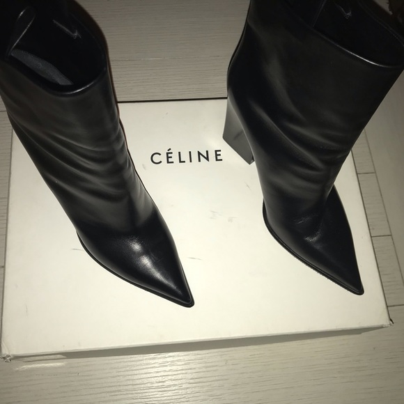 CÉLINE BLACK HEELED BOOTS - Picture 2 of 7